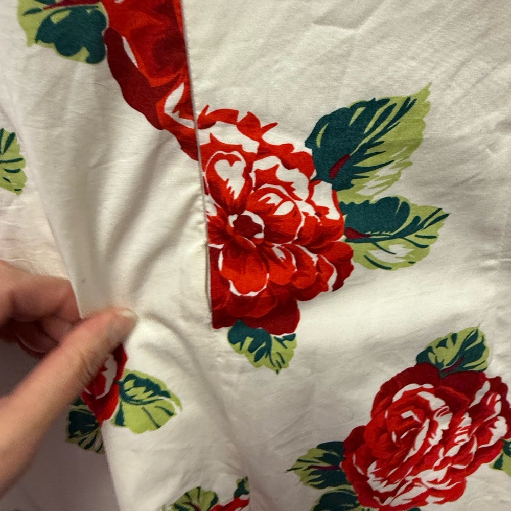TOMMY HILFIGER WOMEN'S RED & WHITE COTTON FLORAL SUN DRESS SIZE 12 - Picture 8 of 13